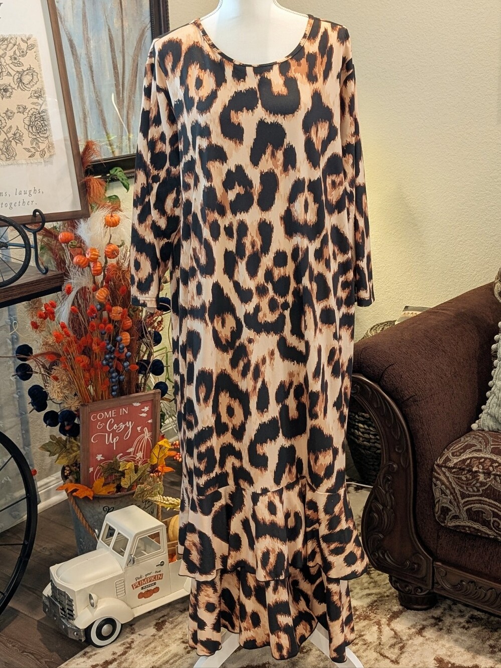 Leopard-Print Maxi Dress with Ruffled Hem - Beige/Black